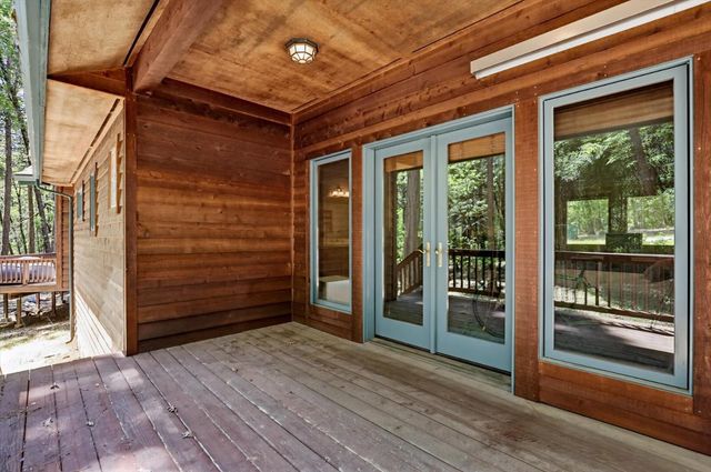 14517 N Bloomfield Rd, Nevada City, CA 95959