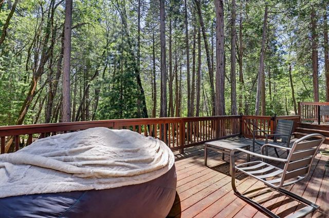14517 N Bloomfield Rd, Nevada City, CA 95959