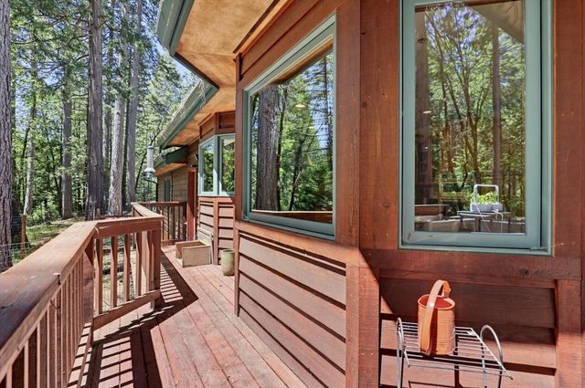 14517 N Bloomfield Rd, Nevada City, CA 95959