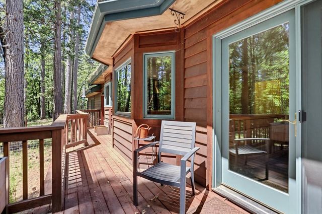 14517 N Bloomfield Rd, Nevada City, CA 95959