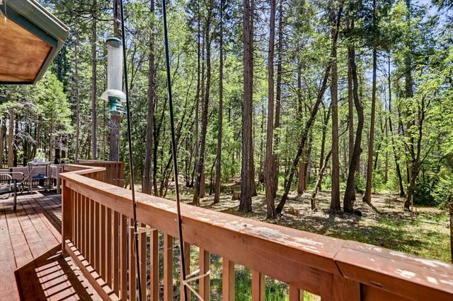 14517 N Bloomfield Rd, Nevada City, CA 95959
