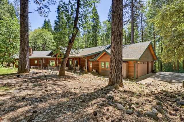 14517 N Bloomfield Rd, Nevada City, CA 95959