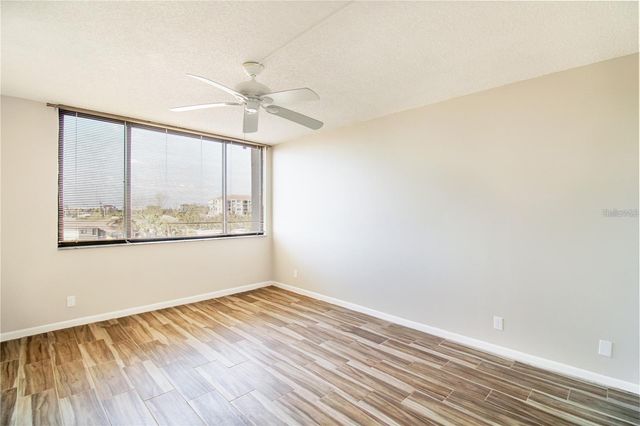 6372 PALMA DEL MAR BOULEVARD S 405, St Petersburg, FL 33715
