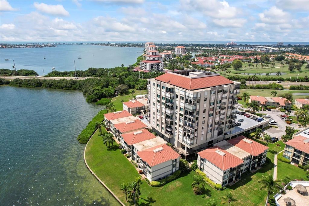 6372 PALMA DEL MAR BOULEVARD S 405, St Petersburg, FL 33715