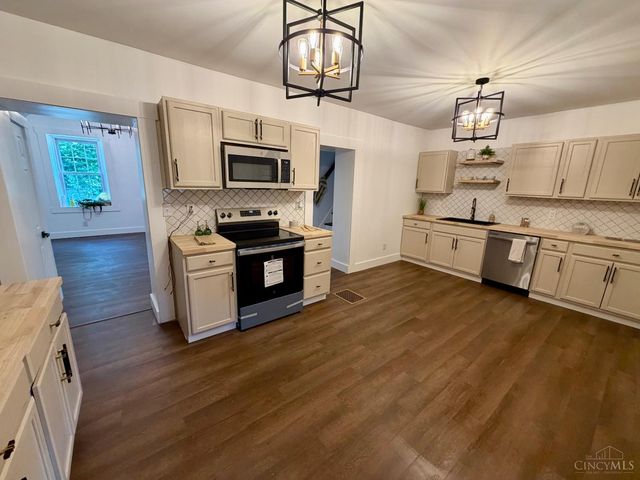102 E Main Street, Hamilton, OH 45067