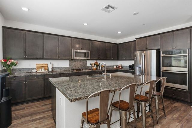 27239 Hideout Court, Menifee, CA 92585