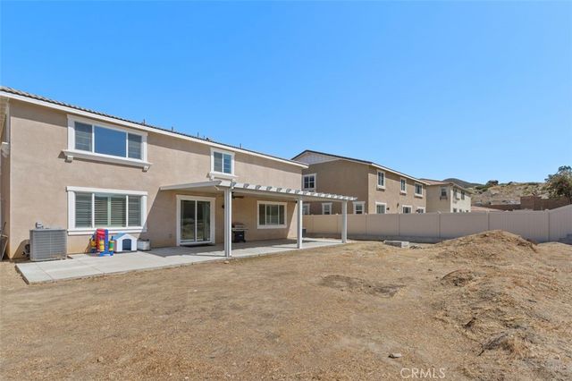 27239 Hideout Court, Menifee, CA 92585