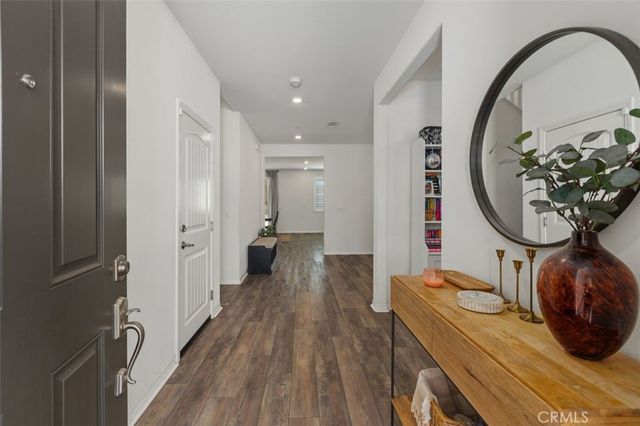 27239 Hideout Court, Menifee, CA 92585