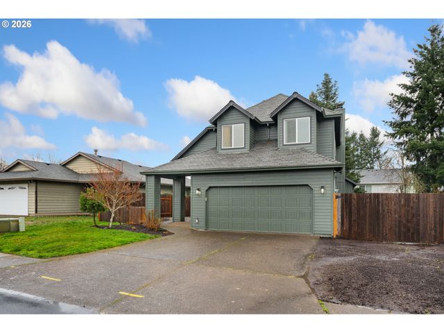 19486 STILLMEADOW Dr, Oregon City, OR 97045