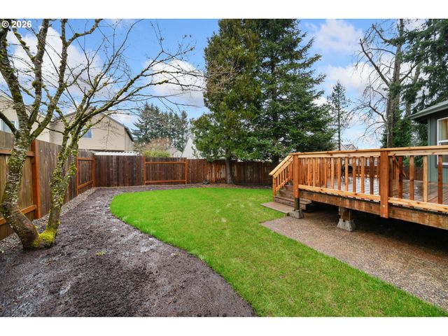 19486 STILLMEADOW Dr, Oregon City, OR 97045