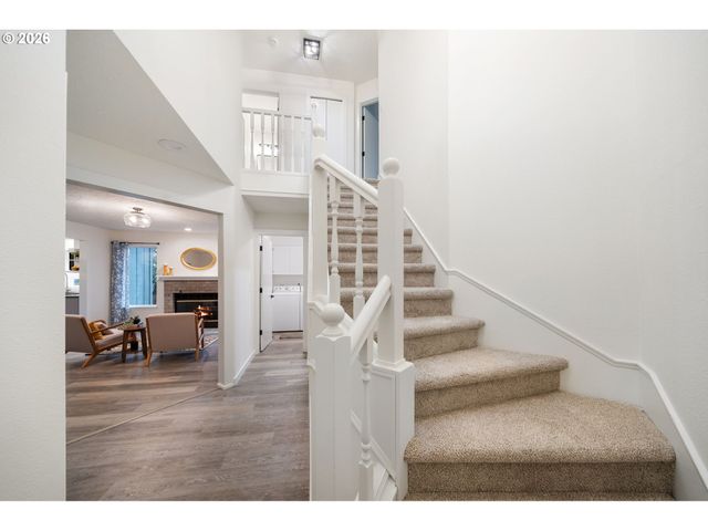 19486 STILLMEADOW Dr, Oregon City, OR 97045