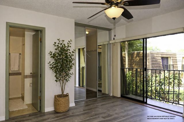 5289 MIDDLE COURT 125, Orlando, FL 32811