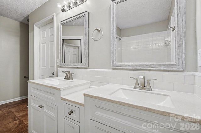 9001 Louvaine Drive, Charlotte, NC 28227