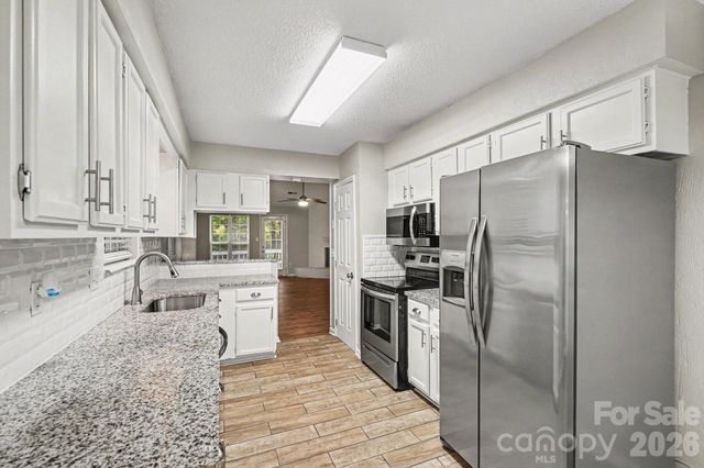 9001 Louvaine Drive, Charlotte, NC 28227