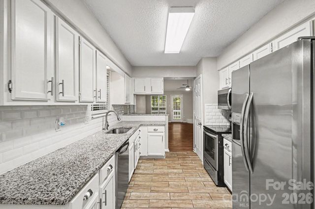 9001 Louvaine Drive, Charlotte, NC 28227