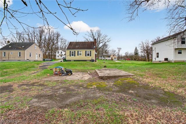 1314 Pearl Drive SE, Massillon, OH 44646