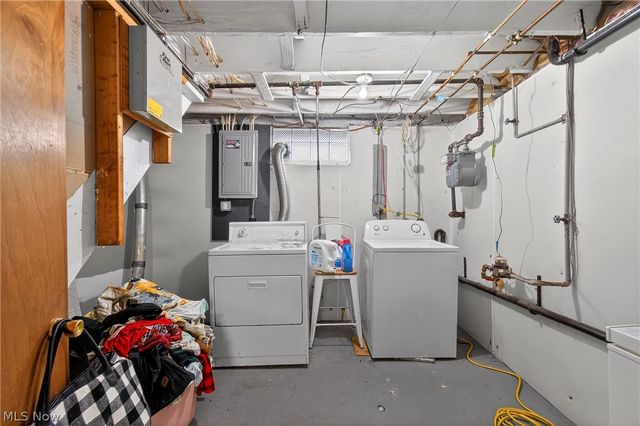 1314 Pearl Drive SE, Massillon, OH 44646