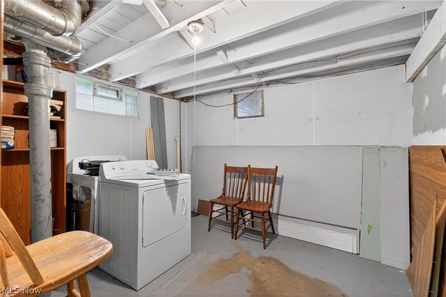 1314 Pearl Drive SE, Massillon, OH 44646