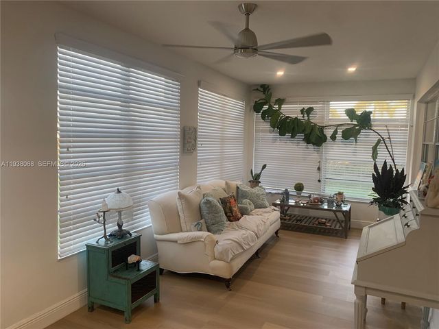 1801 SW 22nd Way, Boynton Beach, FL 33426