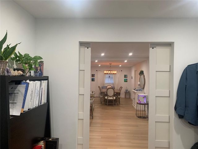 1801 SW 22nd Way, Boynton Beach, FL 33426