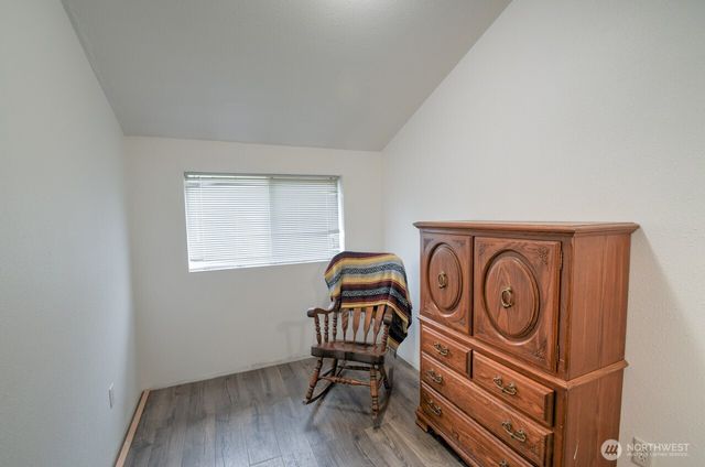 242 Main Street, Onalaska, WA 98570