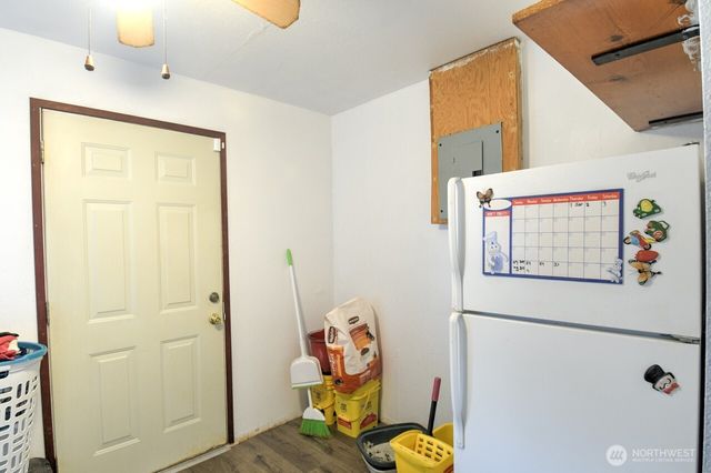 242 Main Street, Onalaska, WA 98570