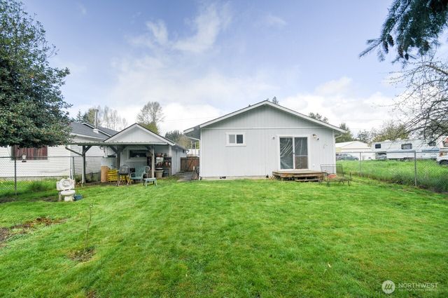 242 Main Street, Onalaska, WA 98570
