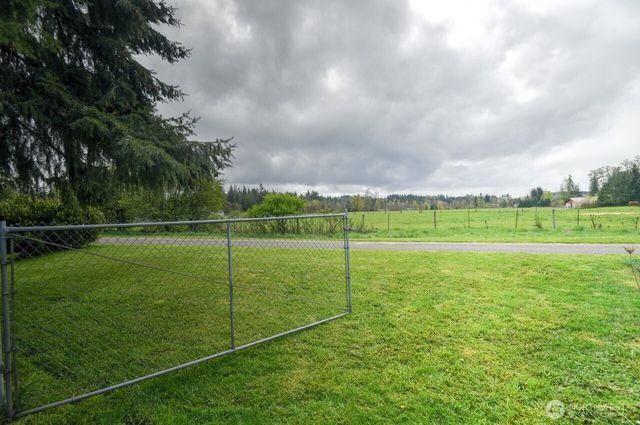 242 Main Street, Onalaska, WA 98570