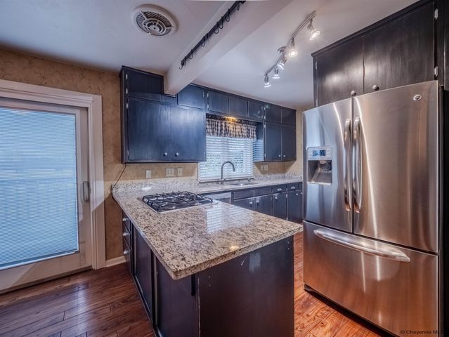 94 14TH ST, Wheatland, WY 82201