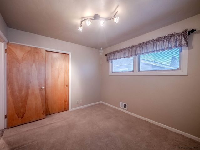 94 14TH ST, Wheatland, WY 82201