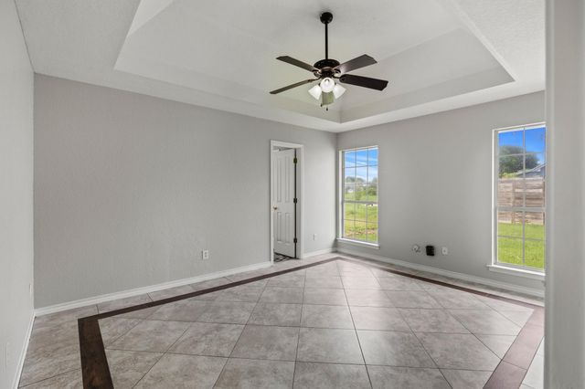 84 Thomas DR, Martindale, TX 78655