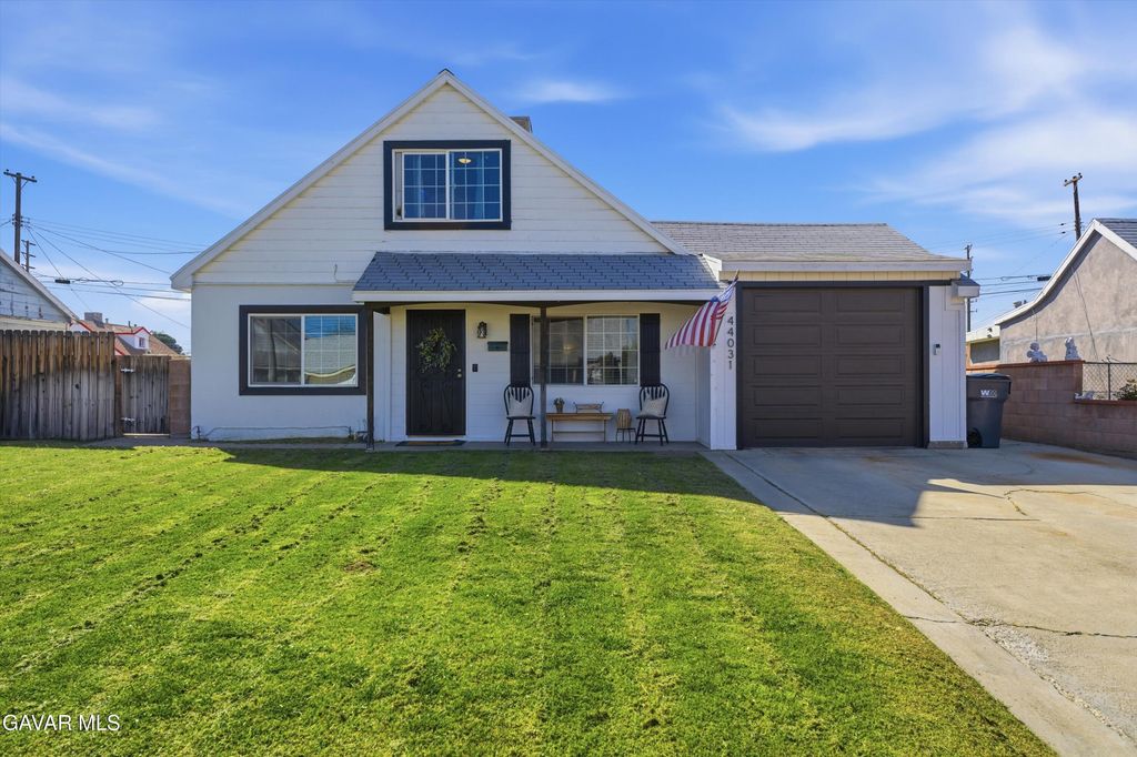 44031 Hoban Avenue, Lancaster, CA 93534