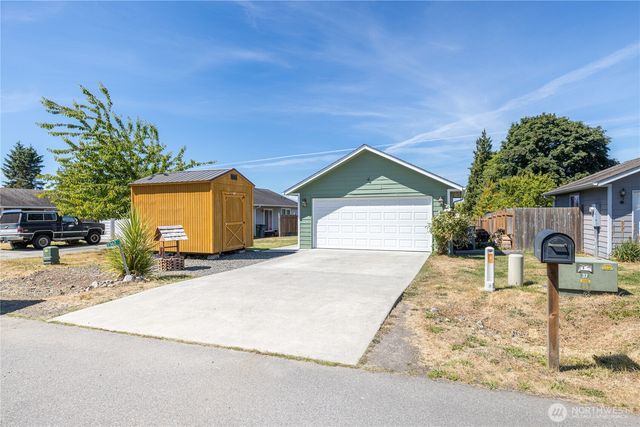 2367 E 7th Avenue, Port Angeles, WA 98362