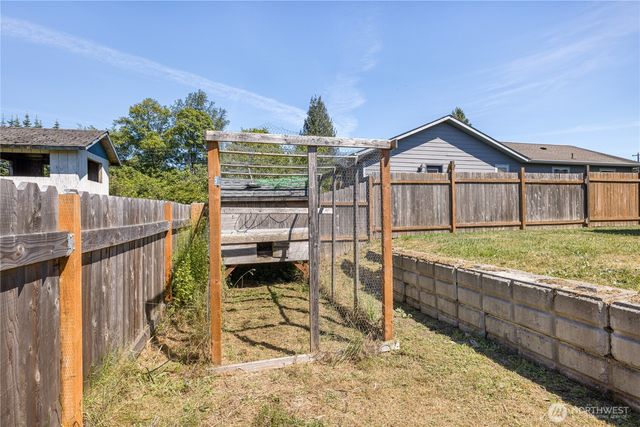 2367 E 7th Avenue, Port Angeles, WA 98362