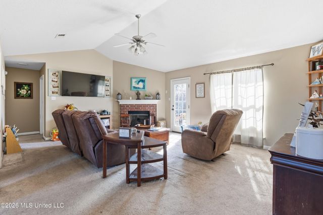 7843 Randolph Cove, Walls, MS 38680