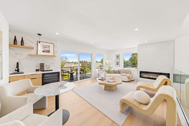 1440 Kring Way, Los Altos, CA 94024