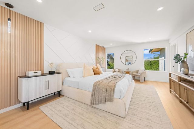 1440 Kring Way, Los Altos, CA 94024