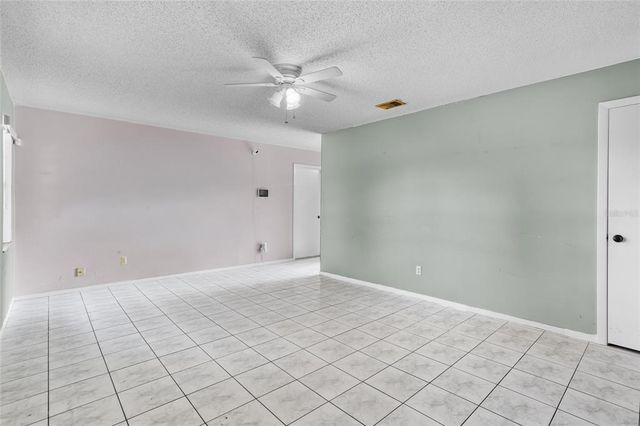 548 ROYAL PALM DRIVE, Kissimmee, FL 34743