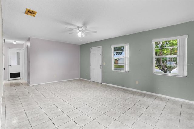 548 ROYAL PALM DRIVE, Kissimmee, FL 34743