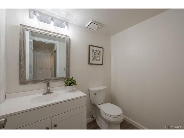 2430 Frontier St, Longmont, CO 80501