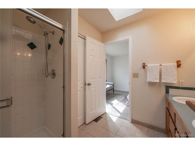 2430 Frontier St, Longmont, CO 80501