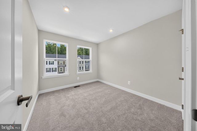 1863 BERGERAC, Newark, DE 19702