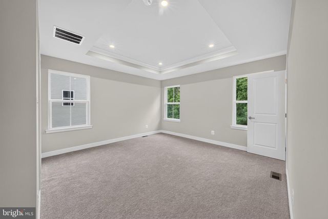 1863 BERGERAC, Newark, DE 19702