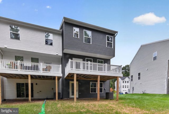 1863 BERGERAC, Newark, DE 19702