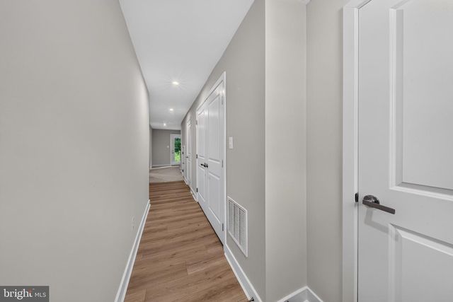 1863 BERGERAC, Newark, DE 19702