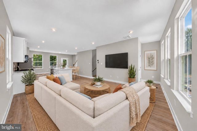 1863 BERGERAC, Newark, DE 19702