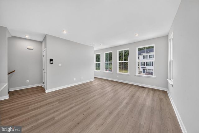 1863 BERGERAC, Newark, DE 19702