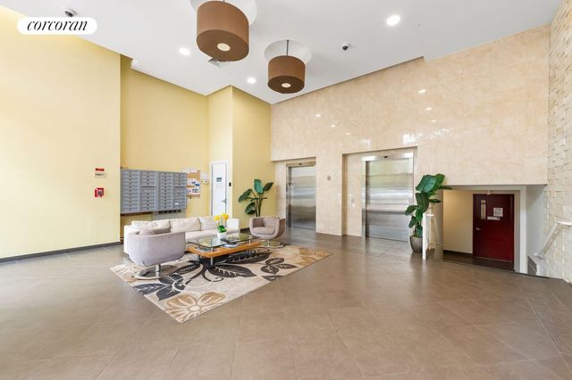 2311 21st Ave Apt 3C, New York City, NY 11105