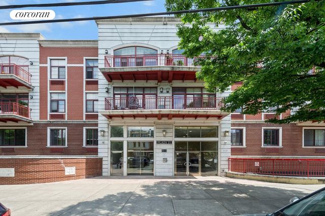 2311 21st Ave Apt 3C, New York City, NY 11105