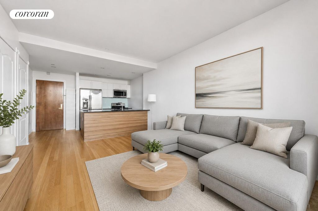 2311 21st Ave Apt 3C, New York City, NY 11105